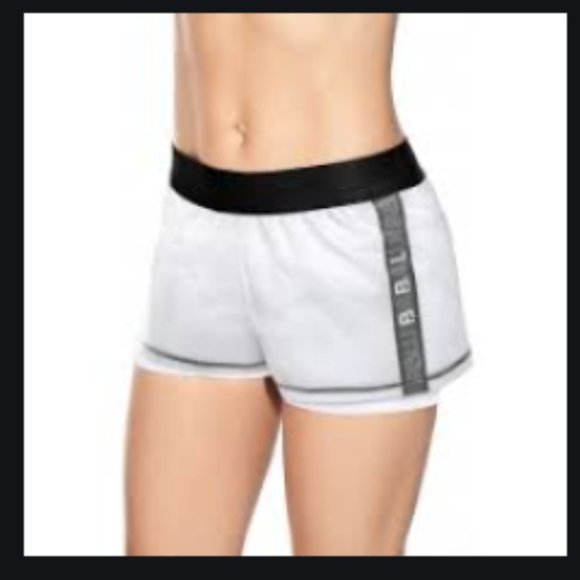 ACTIVE SHORT - Picture 3 of 3